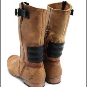 WORN TWICE! 🧡 Pristine condition caramel leather Fluevog moto boots